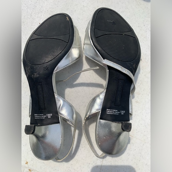 High heels - Picture 3 of 3